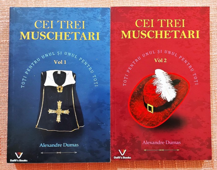 Cei trei muschetari 2 Volume. Editura Dexon, 2021 - Alexandre Dumas