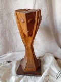 Tri fațetată, Sculptura in lemn semnat și datat 1965