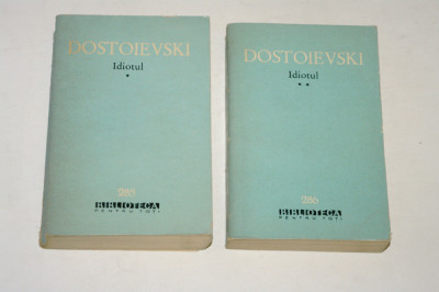 Idiotul - Dostoievski - 2 vol. - bpt - 1965 foto
