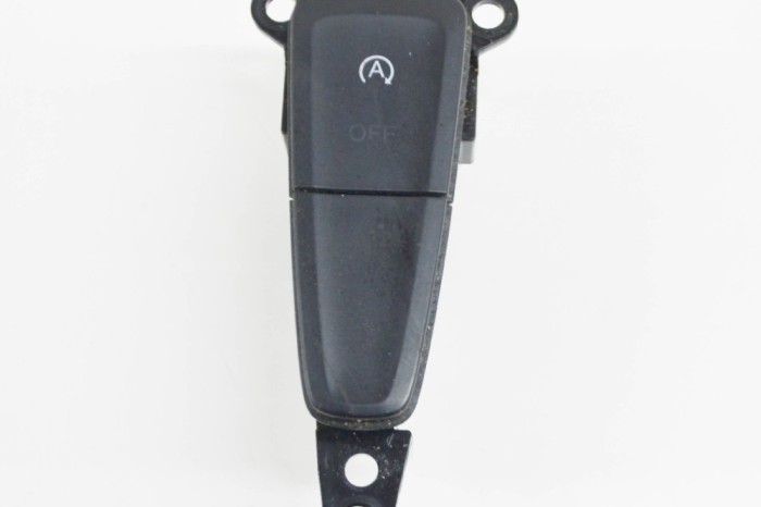 Comutator FORD FOCUS III 2015 OEM: F1ET-11B573-AA 11617983