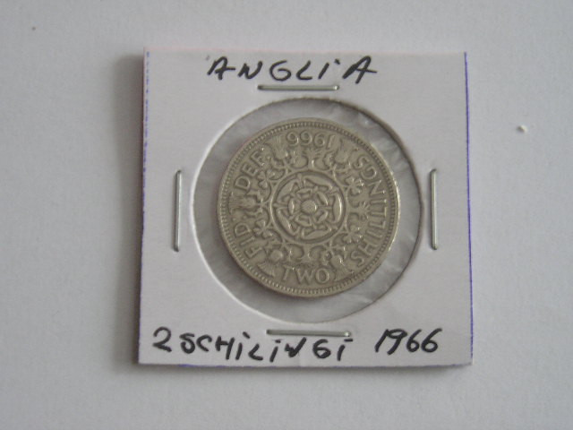M3 C50 - Moneda foarte veche - Anglia - two shillings - 1966