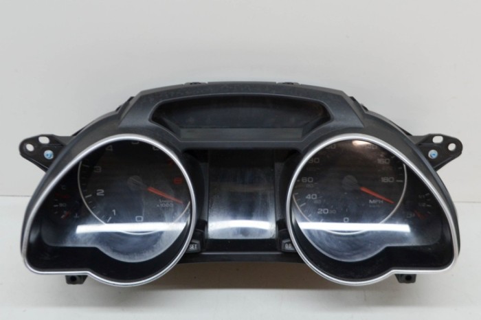 Ceas de bord AUDI A5 8T3 2010 OEM: 8T0920981H,503002361202 12206335