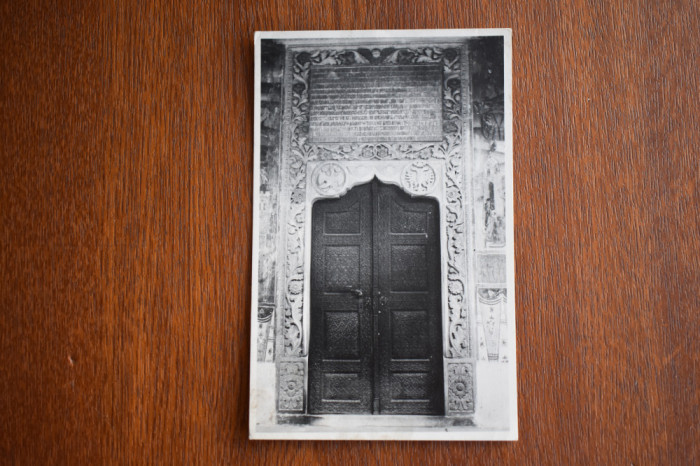 CP Manastirea Horezu Hurezi 1938 Foto J. Fischer portalul bisericii