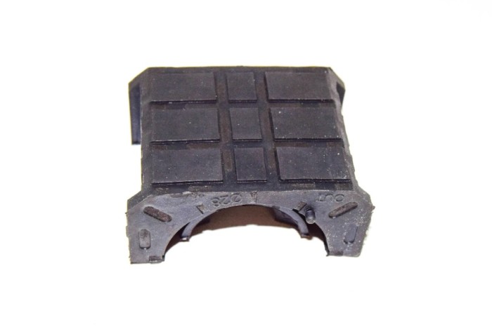 Suport stabilizator st&acirc;nga față PORSCHE PANAMERA 970 2014 OEM: 970.343.794.00,97034379400 11578340
