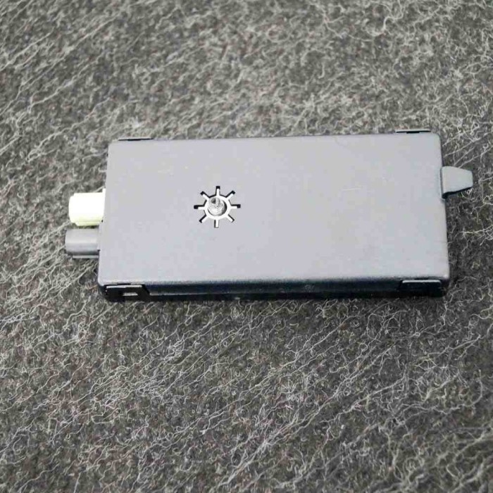 Amplificator de antena BMW X4 F26 2016 OEM: 9291373