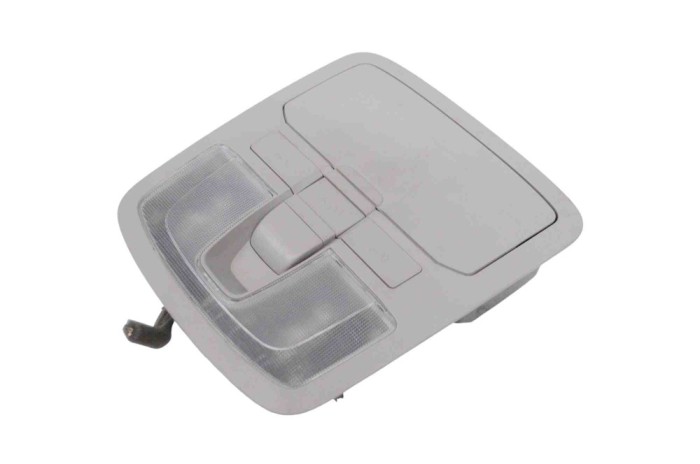 Iluminare interioară SSANGYONG KORANDO 2016 OEM: 77670-34000 22954121