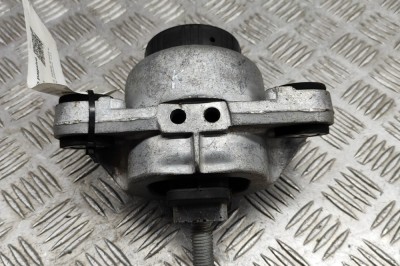 Suport motor st&amp;acirc;nga LAND ROVER RANGE ROVER IV L405 2020 OEM: GPLA-6A003-AC | 28710319 foto