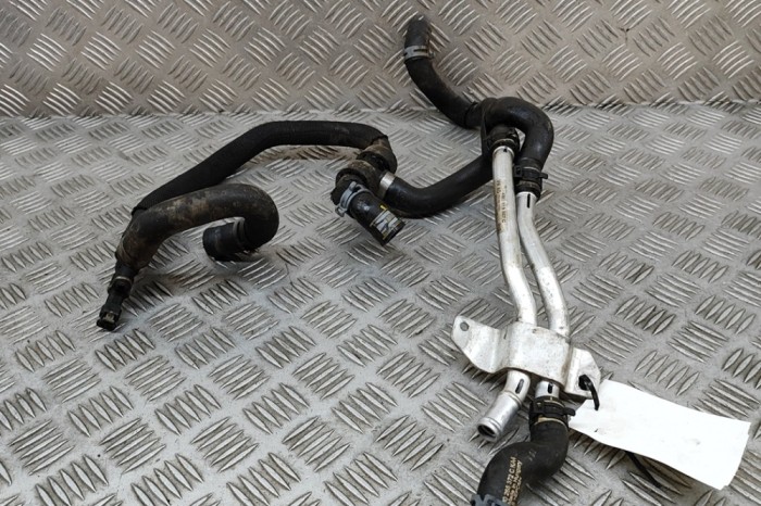Furtun de lichid de răcire PORSCHE CAYENNE 9Y0/9Y3 2023 OEM: 4M0819857C 29178654