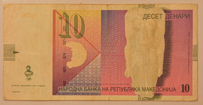 Bancnota 10 denari Macedonia 2011 foto