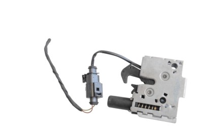 &amp;Icirc;ncuietoare capota VW T-ROC A11 2022 OEM: 2GA823509A | 21480796 foto