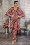 L828RR-821 Set 3 piese pijama casual alcatuita din top, pantaloni lungi si halat scurt din material satinat, L, M, XL