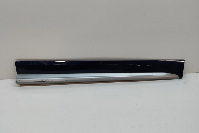Bandou inferior ușă dreapta față AUDI Q5 FY 2018 OEM: 80A853960A | 21855666