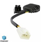Cumpara ieftin Regulator tensiune (releu incarcare) original Piaggio Fly - Liberty - Vespa 946 GTS - LX - LXV - S - S College (09-19) 4T AC 125-150cc