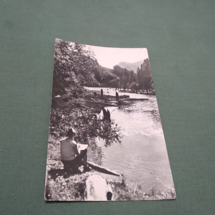 CARTE POSTALA VEDERE DE LA LACUL ROSU CIRCULATA