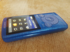 MP3 SONY WALKMAN BLUE NWZ-E384 CU 8 GB MEMORIE PERFECT FUNCTIONAL.CITITI ANUNTUL foto