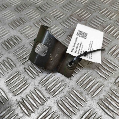 Suport aripa dreapta față AUDI E-TRON GT 2022 OEM: 4J3821434A 30907476 foto