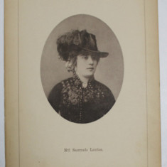 Mad. SMARANDA LAURIAN , FOTOGRAFIE DIN ALBUMUL NATIONAL , SERIE DE BUCAREST , EDITEUR LYONEL BONDY , FOTOGRAF W. CRONENBERG , CCA . 1900