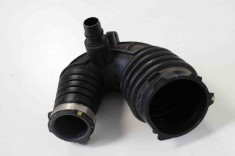 Furtun de admisie aer AUDI A6 4F2, C6 2011 OEM: 4F0129615