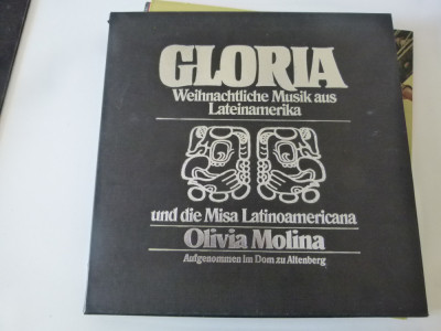 Gloria und Messa latino-americana - Olivia Molina foto