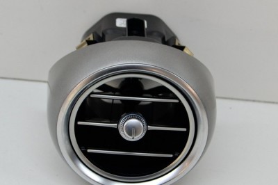Gura de ventilație planșa de bord MERCEDES-BENZ C Coupe C205 2018 OEM: A2058304300 13600162 foto