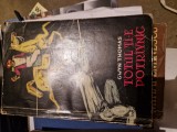 Totul ți-e potrivnic vintage