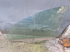 Sticlă geam usa față st&acirc;nga Dacia Logan 2