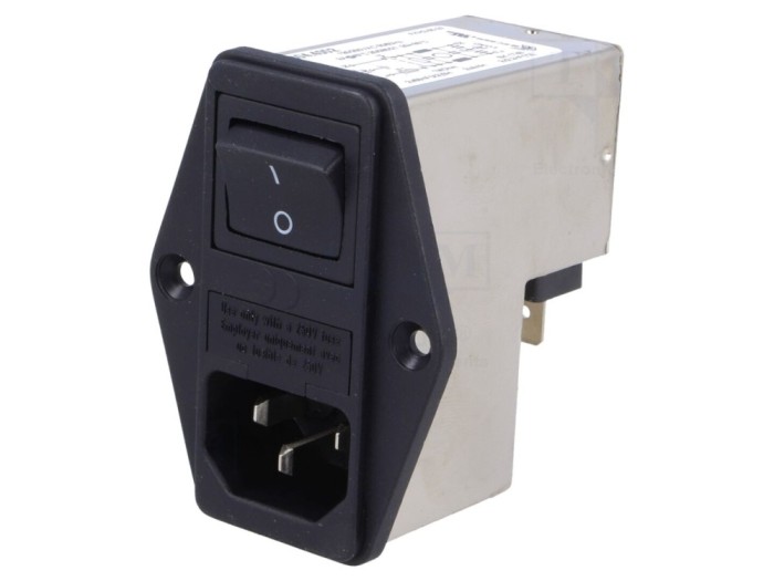 Conector alimentare AC C14 ecranat 2A