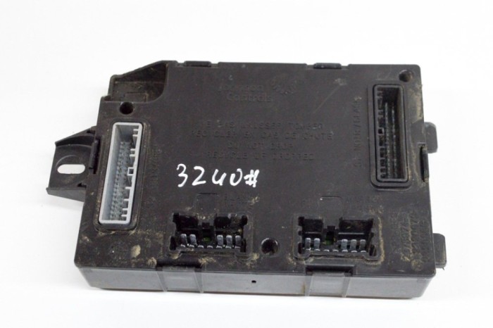 Modul de confort RENAULT CAPTUR J5_ 2018 OEM: 284B1456R,VPFR1F-14B466-JC 17536816