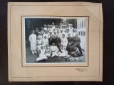 PM355N Locotenent-colonel rom&acirc;n, medici militari, infirmieră instructor și infirmiere eleve de la Crucea Roșie Rom&acirc;nă, 1935, București