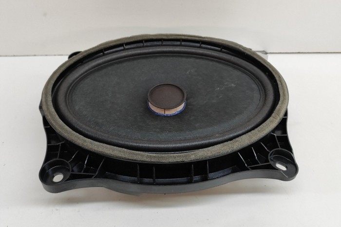Difuzor ușă dreapta față LEXUS GS _L1_ 2016 OEM: 86160-0WW00 23247146