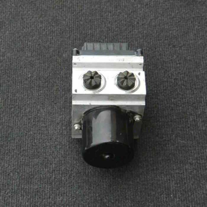 Pompa ABS VW PASSAT B6 3C2 2009 OEM: Sedan | 1796606