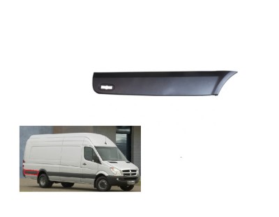 Ornament aripa Volkswagen Crafter (2e), 12.2005-04.2017; Mercedes Sprinter 209-524, 07.2006-10.2013, montare spate, dreapta, spate, RapidAuto foto