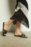Medicine slapi de piele culoarea negru
