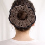 Elastic de Par Catifelat Taupe pentru Femei cu Margine Neagră, CMCLASS