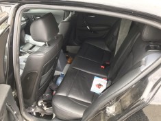 Vand bmw seria 1 avariat foto