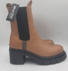 Superbe botine REPLAY originale noi piele naturala foarte comode 39,5/40