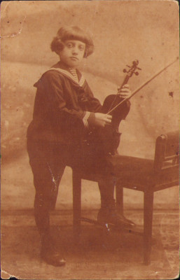 HST P1044 Poză copil cu vioară foto