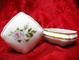 CASETA PORTELAN LIMOGES FRANTA DECOR CU TRANDAFIRI
