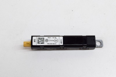 Amplificator de antena VW TOUAREG 7P5 2012 OEM: 7P6035552A 15252822 foto