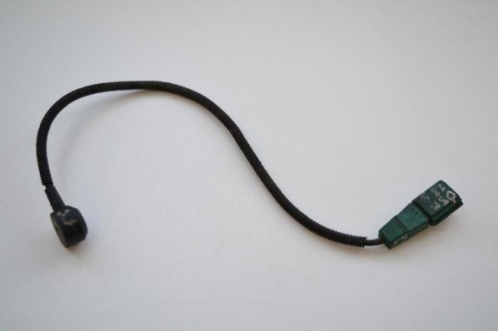 Senzor de detonație motor AUDI A4 8K2, B8 2009 OEM: 06E905377A 2392176