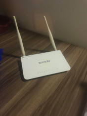 Router Wireless Tenda 300Mbps F300 foto