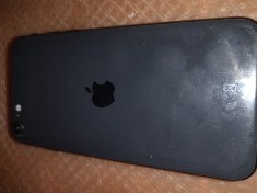 Iphone 8SE 2020perfect funcțional, crapat ecran, bat 77% foto