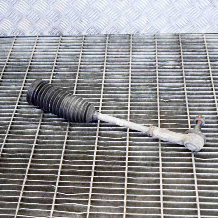 Bieleta de direcție st&acirc;nga AUDI Q7 4L 2014 11300173