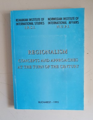 Regionalism concepts and approaches at the turn of the century foto