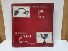 DACI si ILIRI, Catalog de expozitie, Cluj-Bucuresti 1972 foto