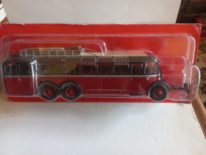 Macheta Autobuz Mercedes 10000 - 1938 - Hachette - 1:43