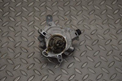 Pompa de vacuum FORD KUGA II DM2 2016 OEM: DS7G-2A451-CA 21662006 foto