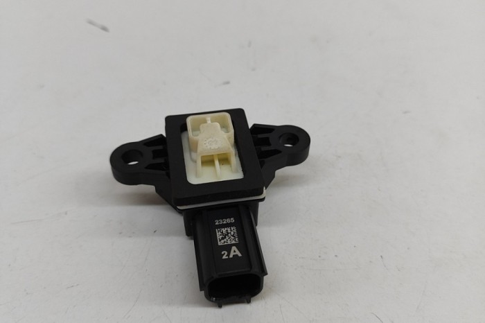 Senzor de impact dreapta față LAND ROVER RANGE ROVER SPORT L461 2024 OEM: CK52-14C676-AA 29509755