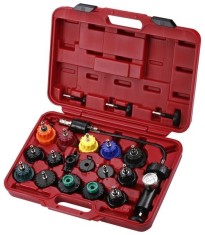 Tester verificare presiune sistem racire motor auto foto