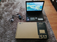 Laptop Acer Aspire Es 17 , 17.3 HD Display foto